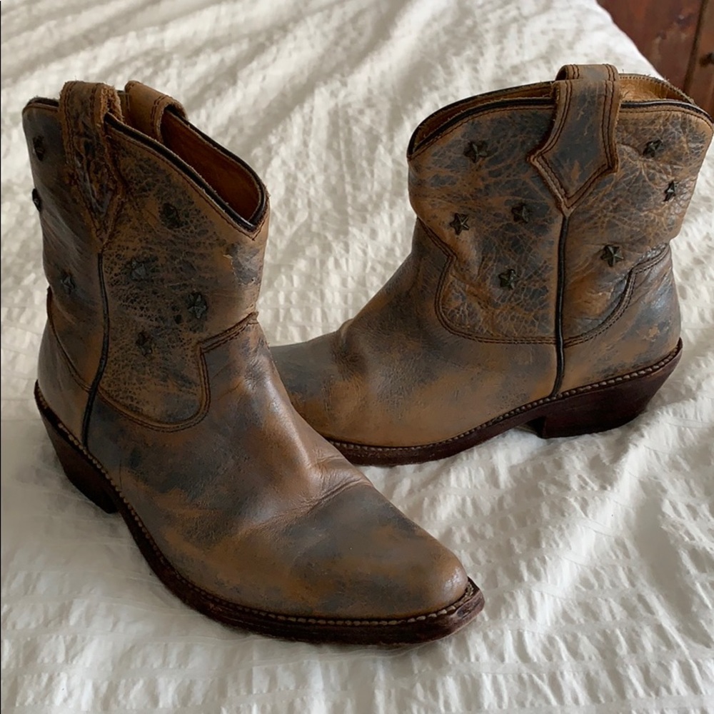 Genuine Leather. Only worn one season